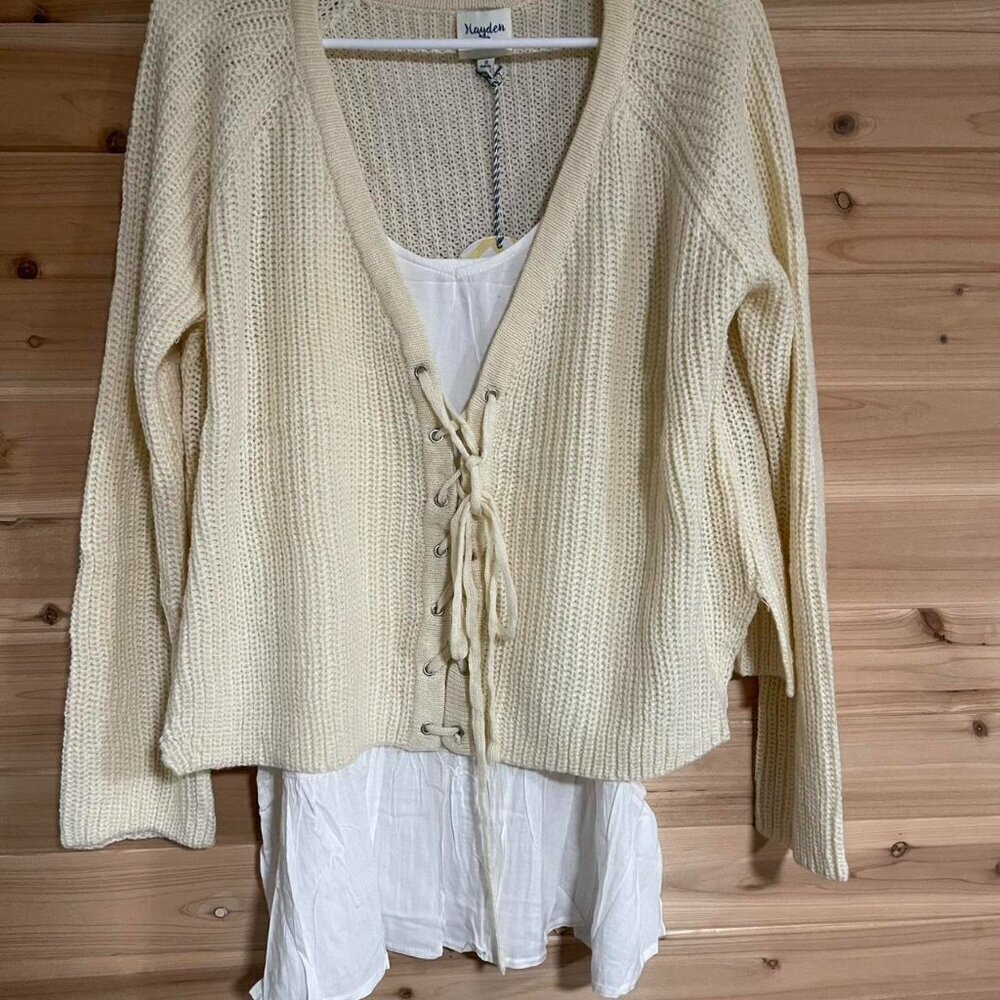 Nwt Hayden La